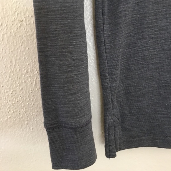 Men’s Apt 9  long Sleeves tee front buttons - Picture 5 of 5